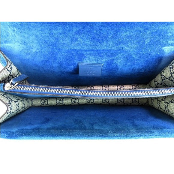 Gucci Beige and Blue GG Floral Shoulder Bag - Picture 12 of 16